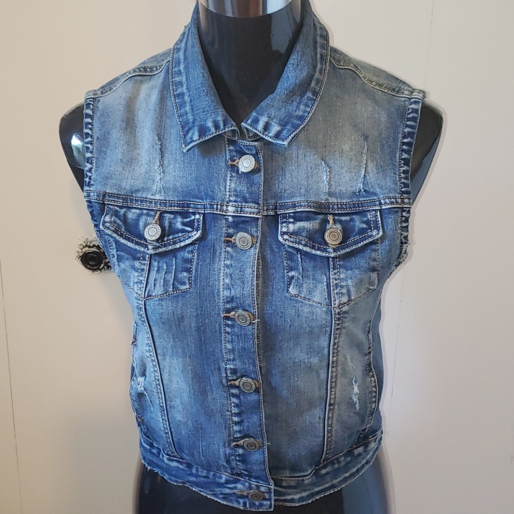 JEAN VEST SZ M KISS PINK